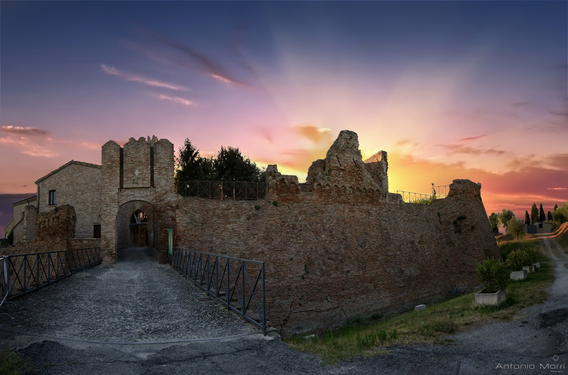 Castello Malatestiano Coriano foto di Antonio Morri