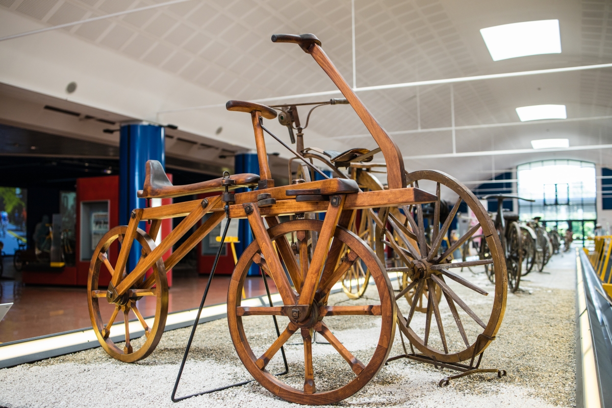 Una draisina (antenato della bicicletta) al Museo dei campionissimi - ENIT SpA