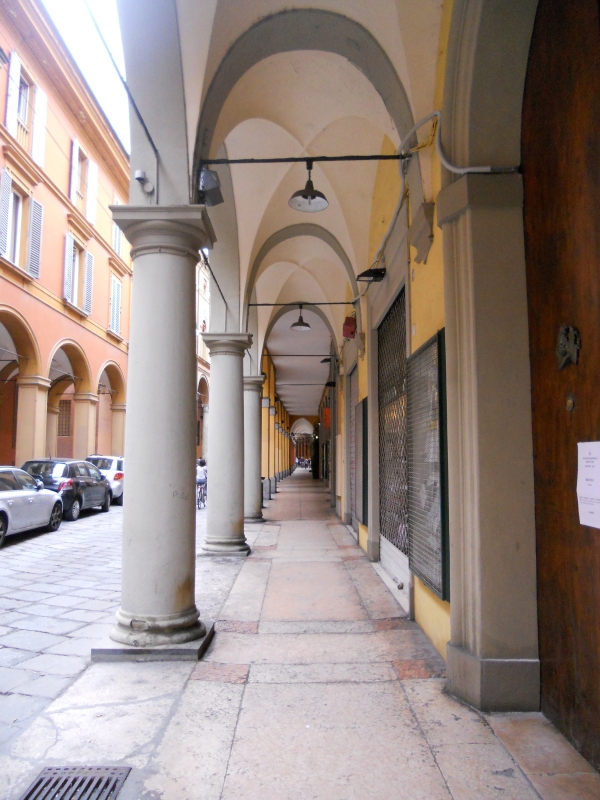Portici di via Castiglione - Albertoc
