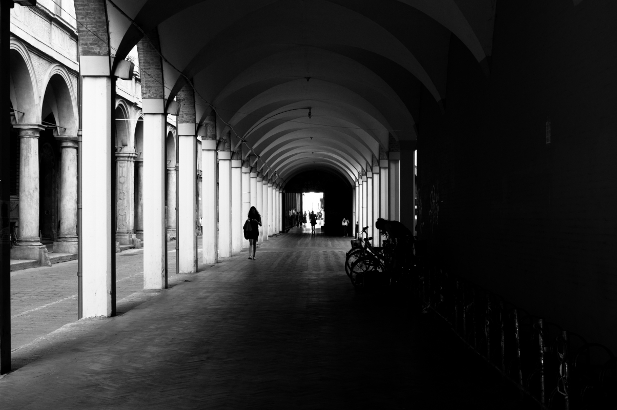 Portici di Piazza Scaravilli, Bologna - FabioDuma