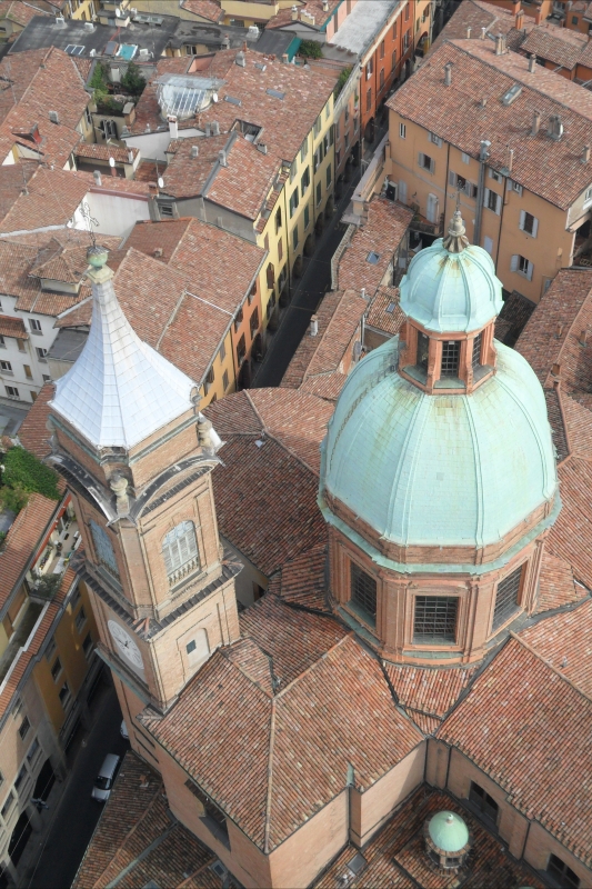 Church of St. Bartolomeo and St. Gaetano seen from the Asinelli tower - Alejandro
