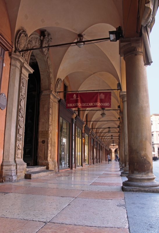 Portico del Pavaglione - Via dell'Archiginnasio (4) - Fabio Marseglia