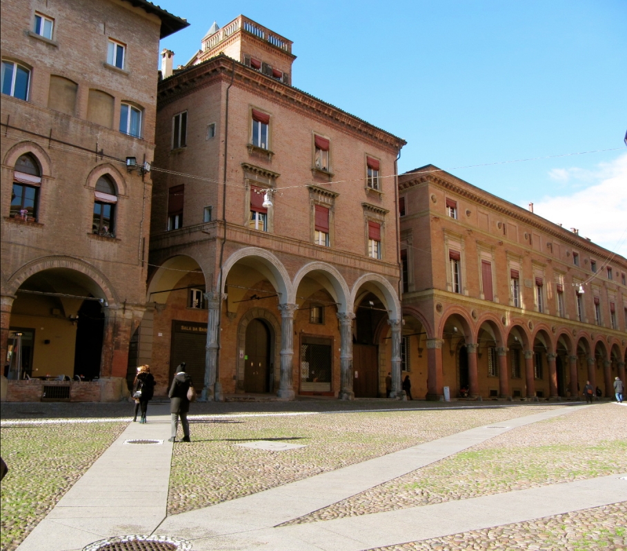 I portici di piazza Santo Stefano - Anna pazzaglia