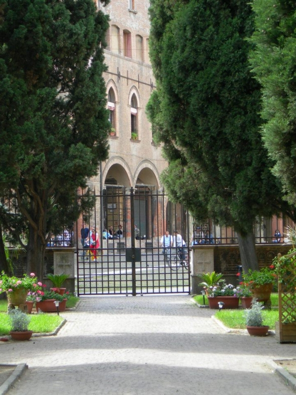 Portici di Santo Stefano visti dalla Chiesa - Bebetta25