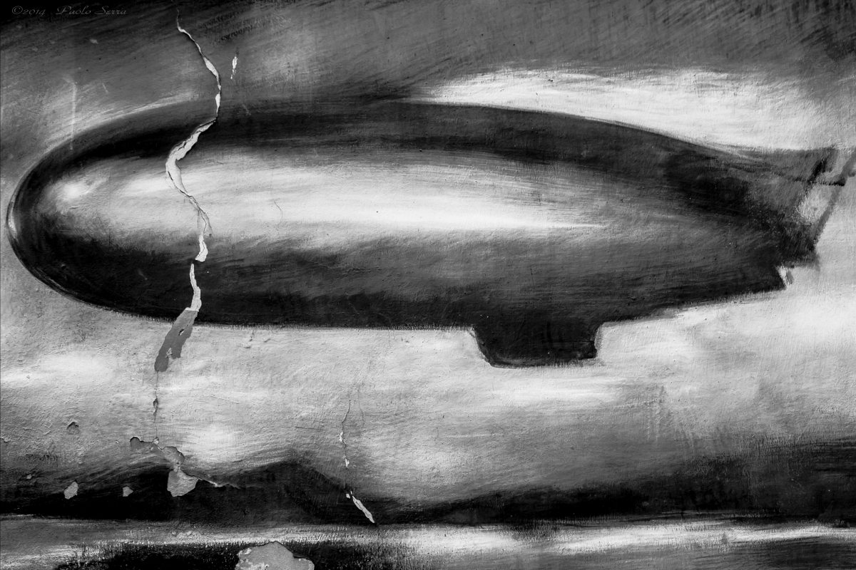 Dirigibile nella tempesta - Paolo Serra