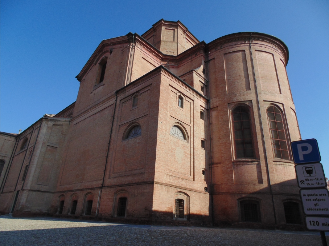 Chiesa cattedrale di San Cassiano (lato2) - Maurolattuga