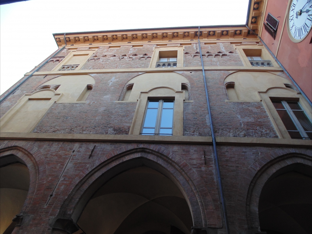 Palazzo Comunale dettaglio finestre - Maurolattuga