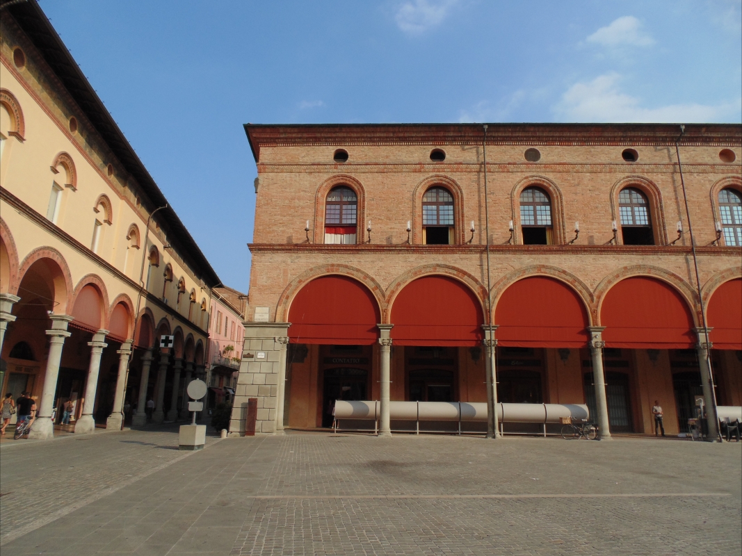 Palazzo Riario Sersanti 1 - Maurolattuga