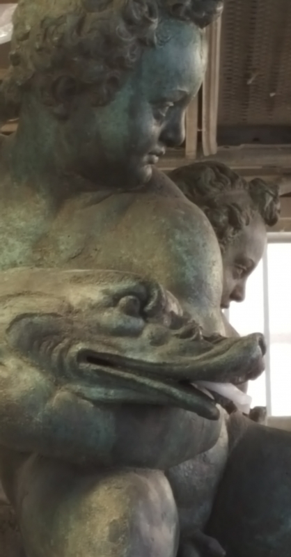 Bologna. Statua del Nettuno. Putti dettaglio - Raffacossa