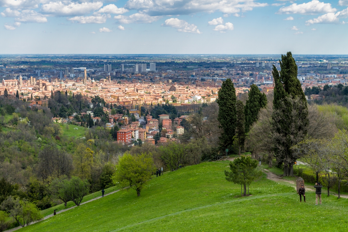 Panoramica da Villa Ghigi sul centro storico di Bologna - Ugeorge