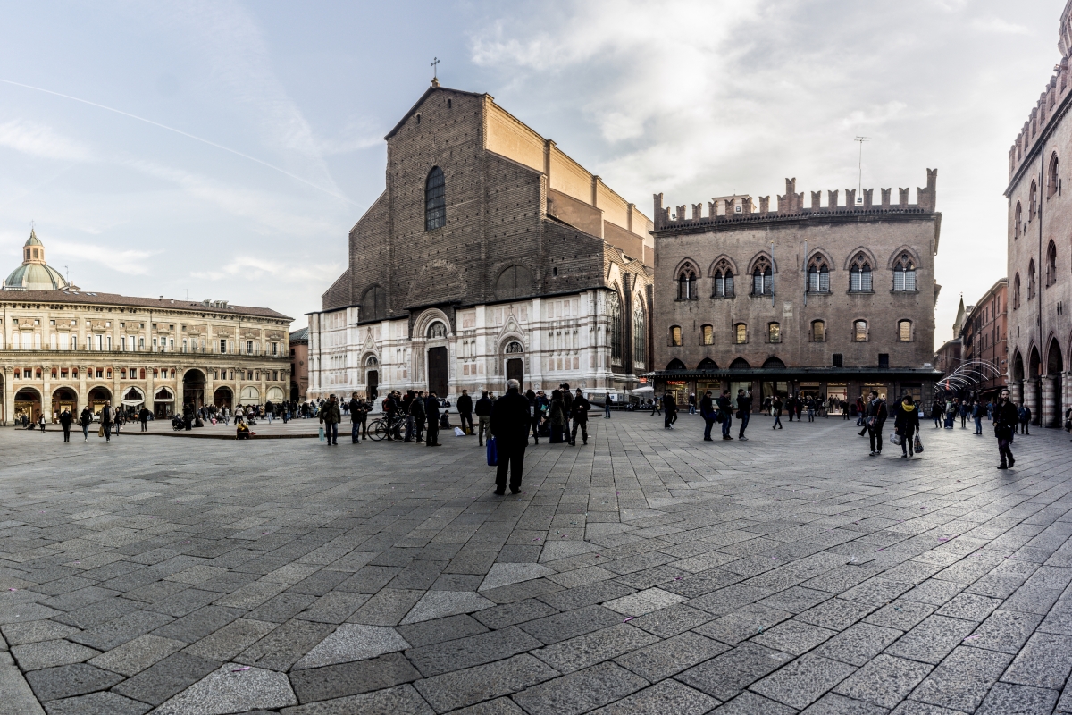 "" Piazza Maggiore - Bologna "" - Vanni Lazzari