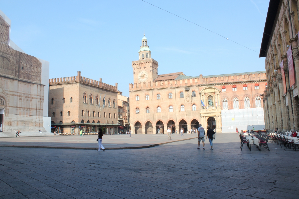 Piazza Maggiore - - RatMan1234