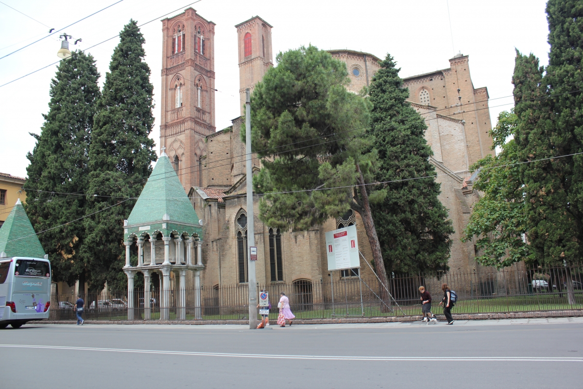 Tombe dei Glossatori a piazza San Domenico - RatMan1234
