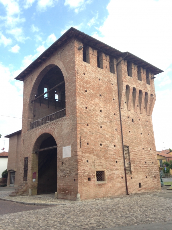 Porta Ferrara angolo sud est - FabioSchiavina