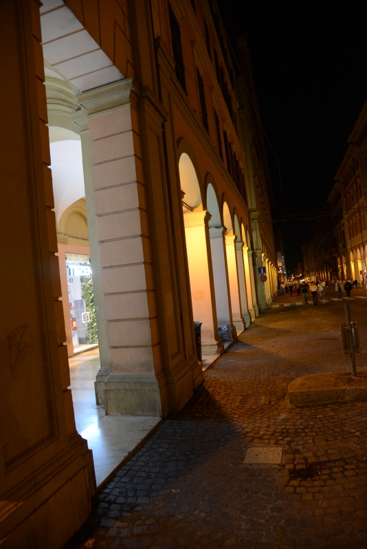 Bologna Portici di notte - FrancescoLama