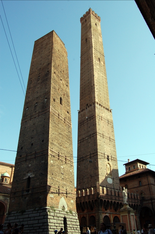 Torre Asinelli E Garisenda - Giacomo85