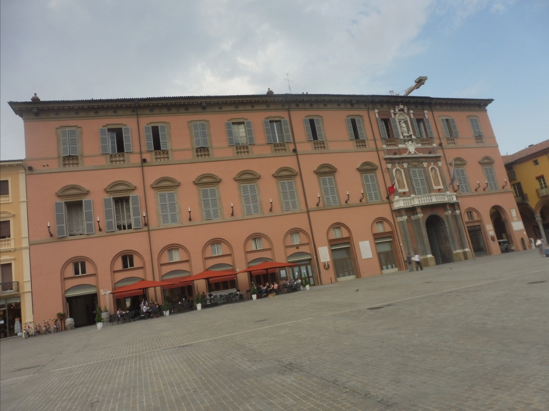 Palazzo Comunale - facciata ingresso - MauroLattuga