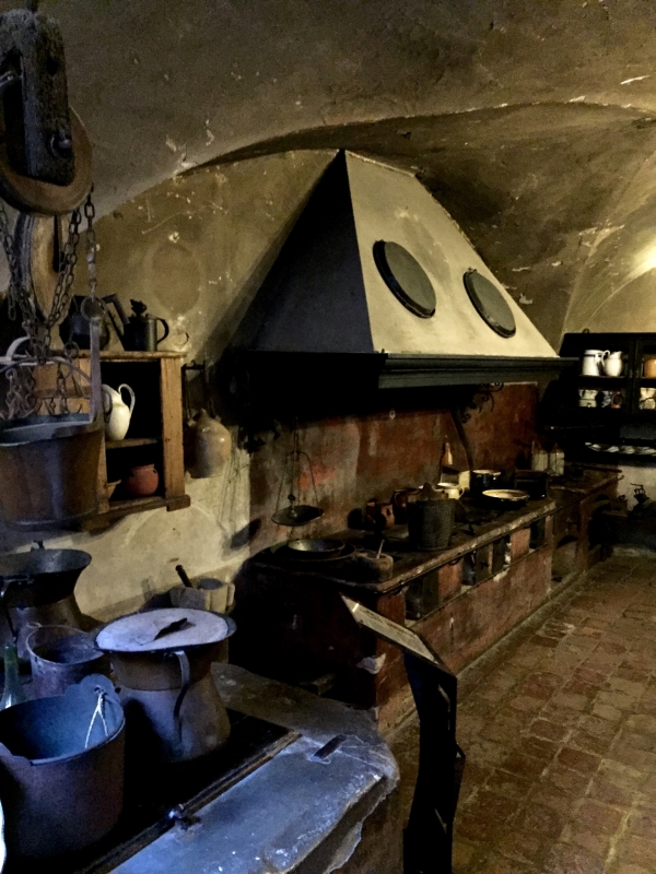 Imola - Rocca Sforzesca - cucina della roca -fuochi di fottura - Clo5919