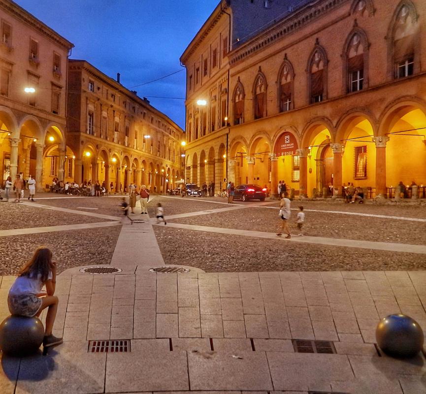 Piazza Santo Stefano. Bologna - Maretta Angelini