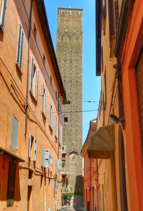 Torre Prendiparte.. Bologna - Maretta Angelini