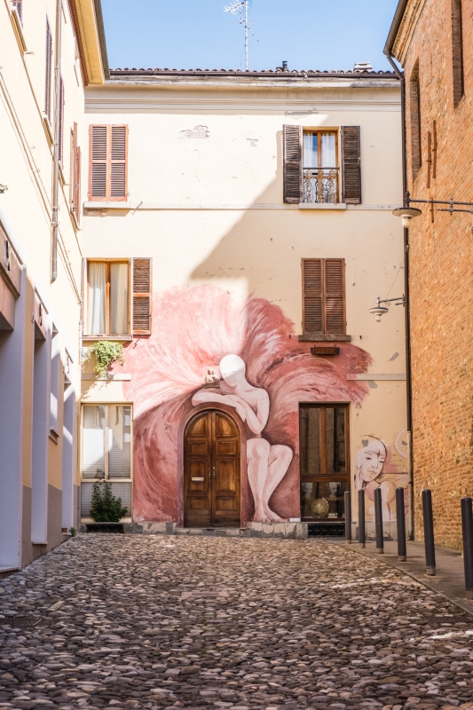 Dozza, murale in via della Pace - ENIT SpA