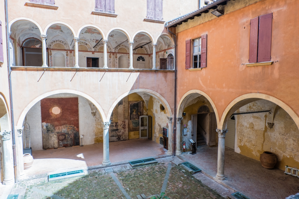 Sforza Castle of Dozza, the internal courtyard - ENIT SpA