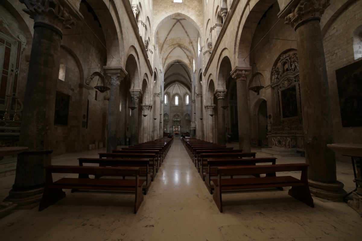 Barletta Cathedral, interior - Simone Antonazzo / ENIT SpA