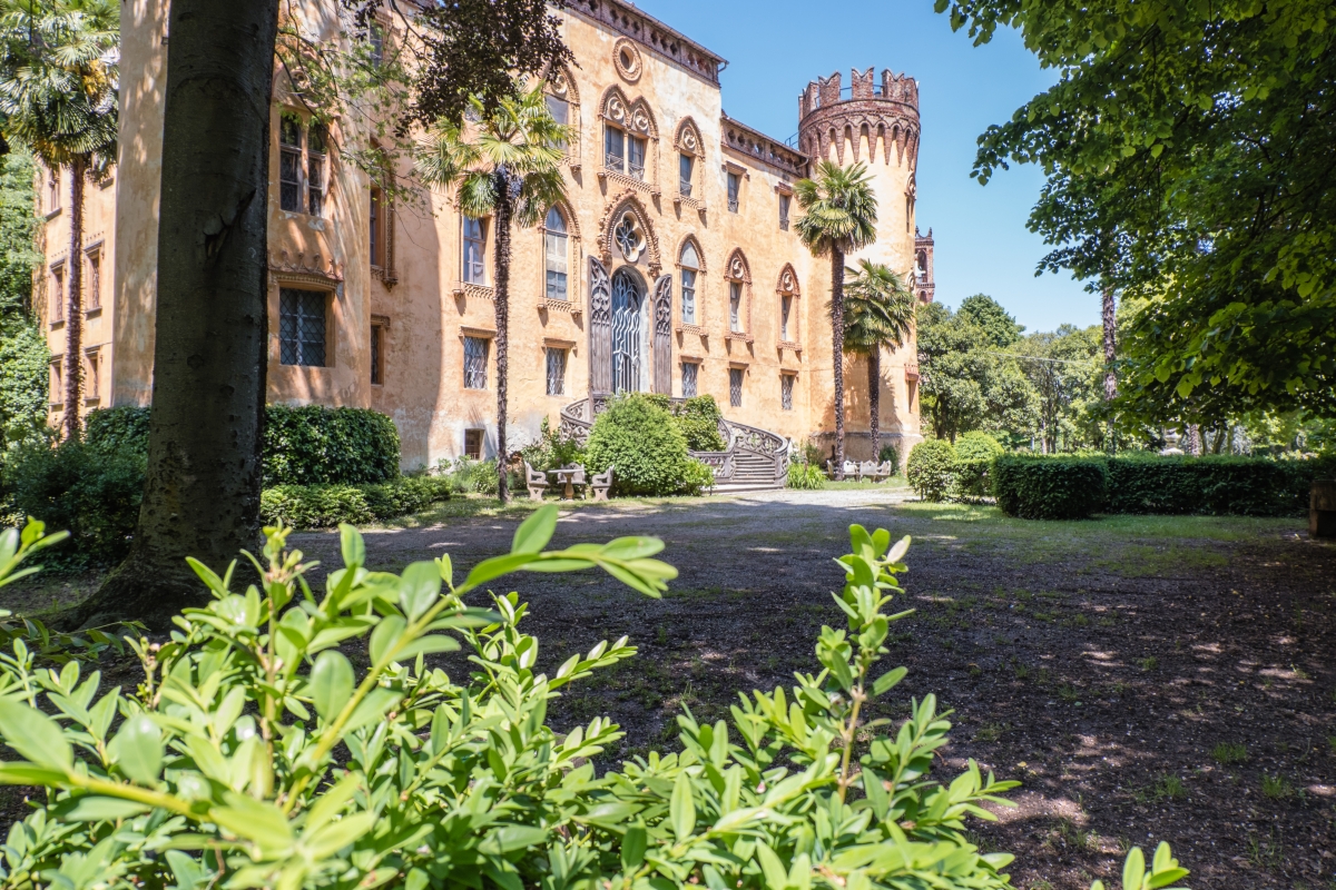 Roccolo Castle - façade - ENIT SpA