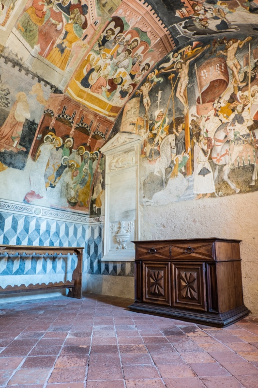 Ciclo di affreschi dedicato alla Passione di Cristo all'interno della chiesa del Castello della Manta - ENIT SpA