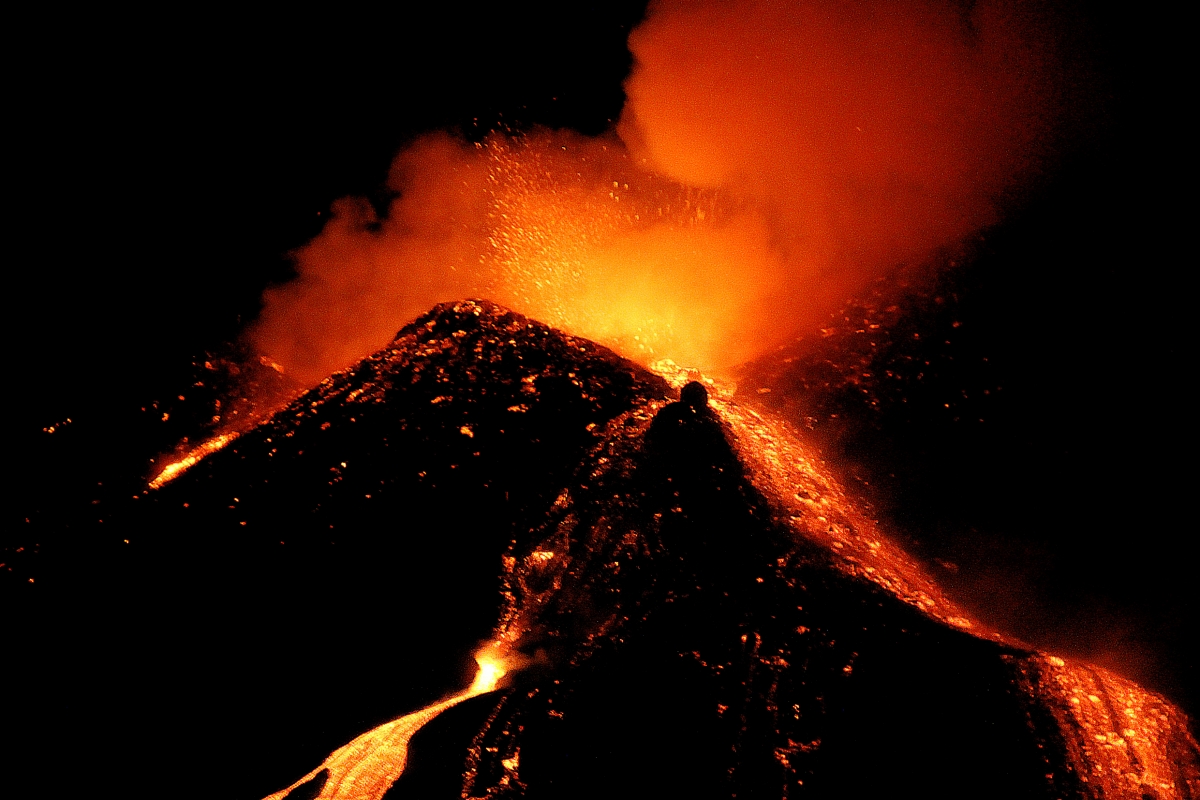 Etna erupting - Paolo Barone