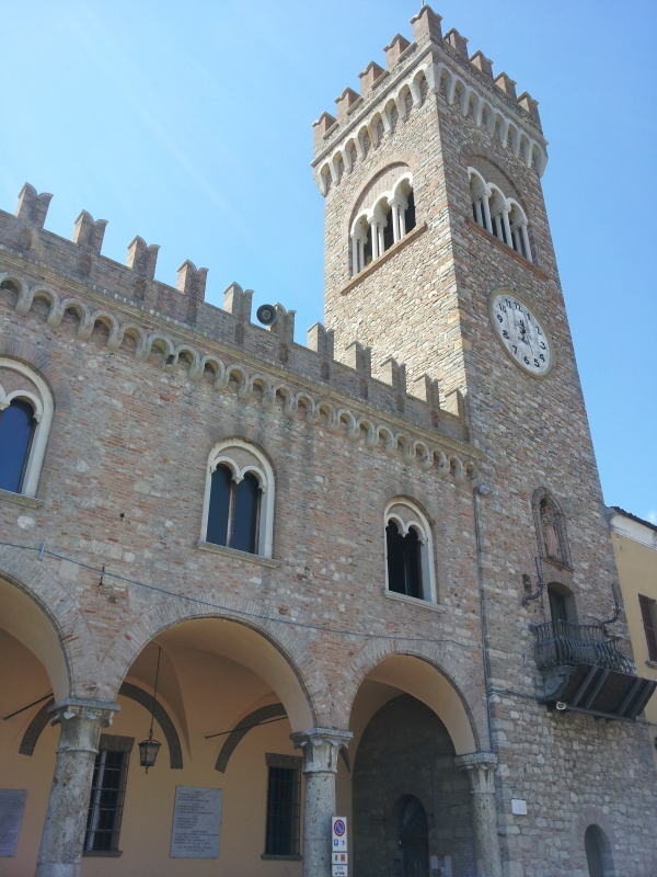 Palazzo Comunale e Torre dell'Orologio, Bertinoro - NoStressIvan