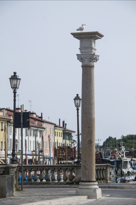 Colonna sul porto canale - Boschetti marco 65