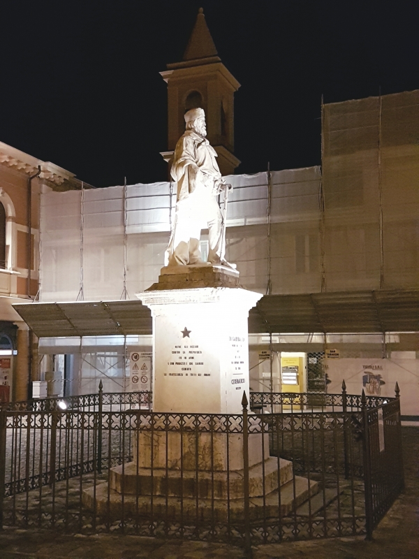 Garibaldi in notturna - Benedetta78