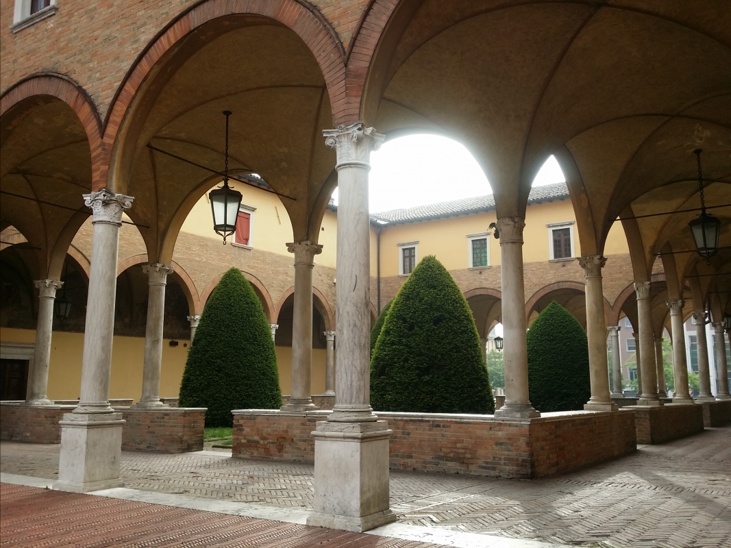 Chiostro Basilica San Mercuriale - Chiari86