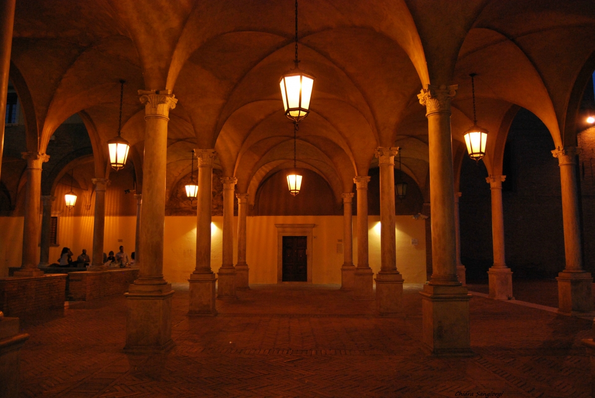 Chiostro dell'abbazia di San Mercuriale - Chiari86