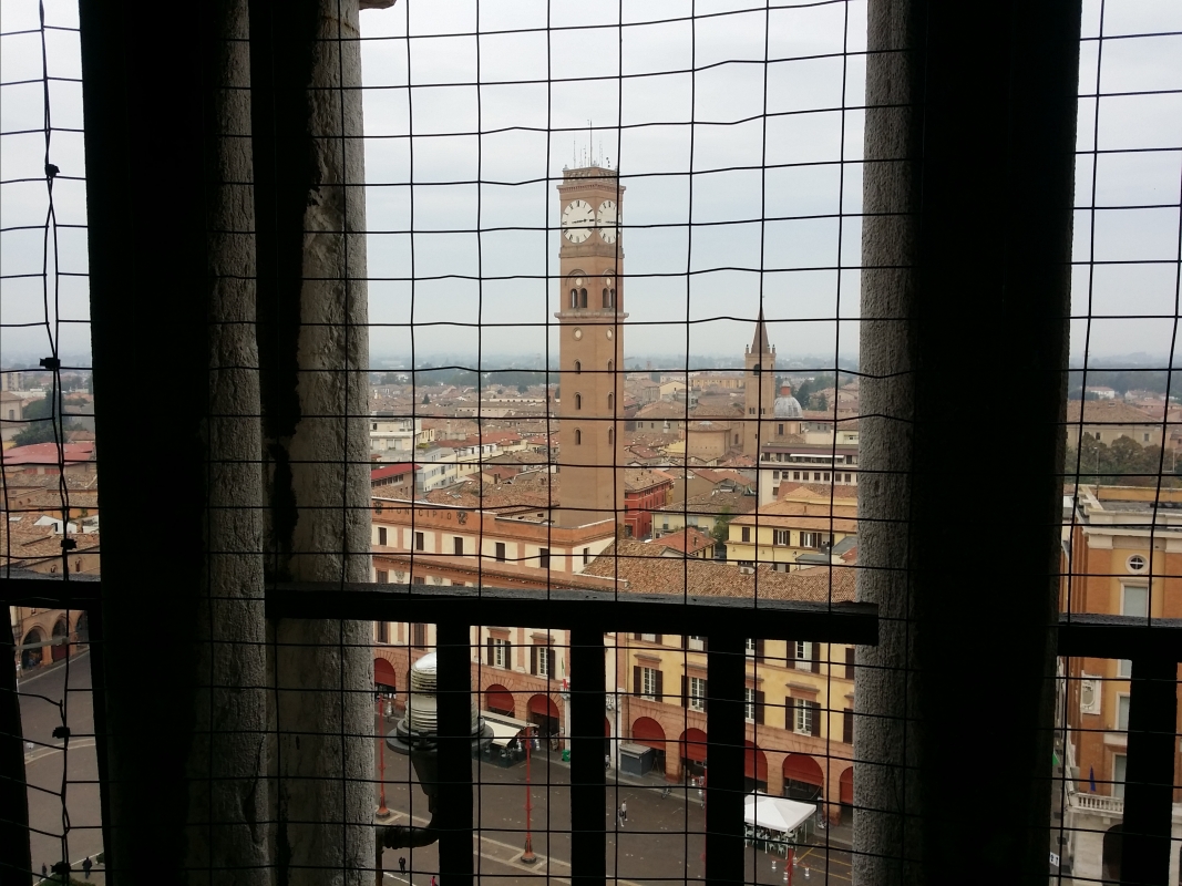 La Torre Civica vista dal campanile di San Mercuriale - Chiari86