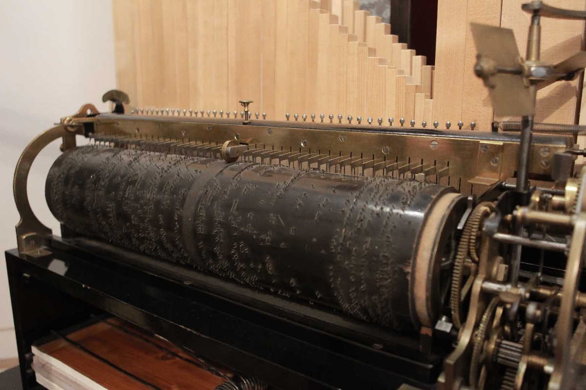 Particolare di Carillon 2 - Boschettim65