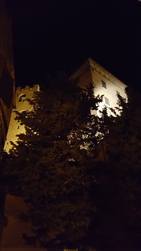 Nei dintorni, il Castello di notte 01 - Marco Musmeci
