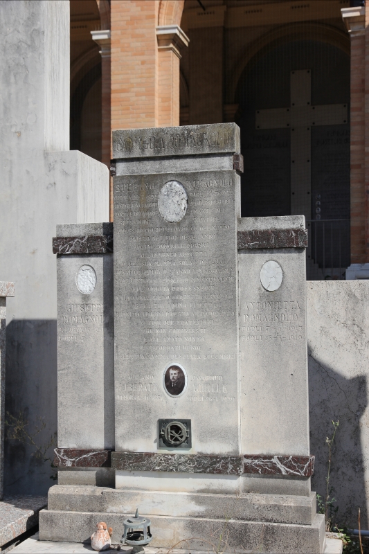 Forlì, cimitero monumentale (29) - Gianni Careddu
