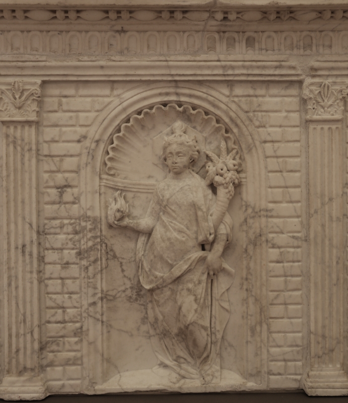 Antonio rossellino, sarcofago del beato marcolino amanni, 1458, da s. giacomo in s. domenico a forlì, virtù, carità 01 - Sailko
