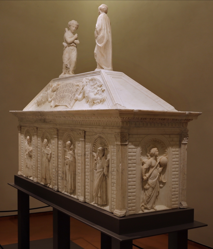 Antonio rossellino, sarcofago del beato marcolino amanni, 1458, da s. giacomo in s. domenico a forlì, 01 - Sailko