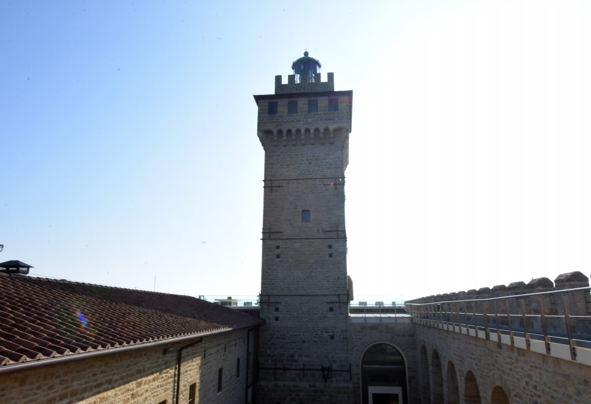 Torre del faro - Serinar