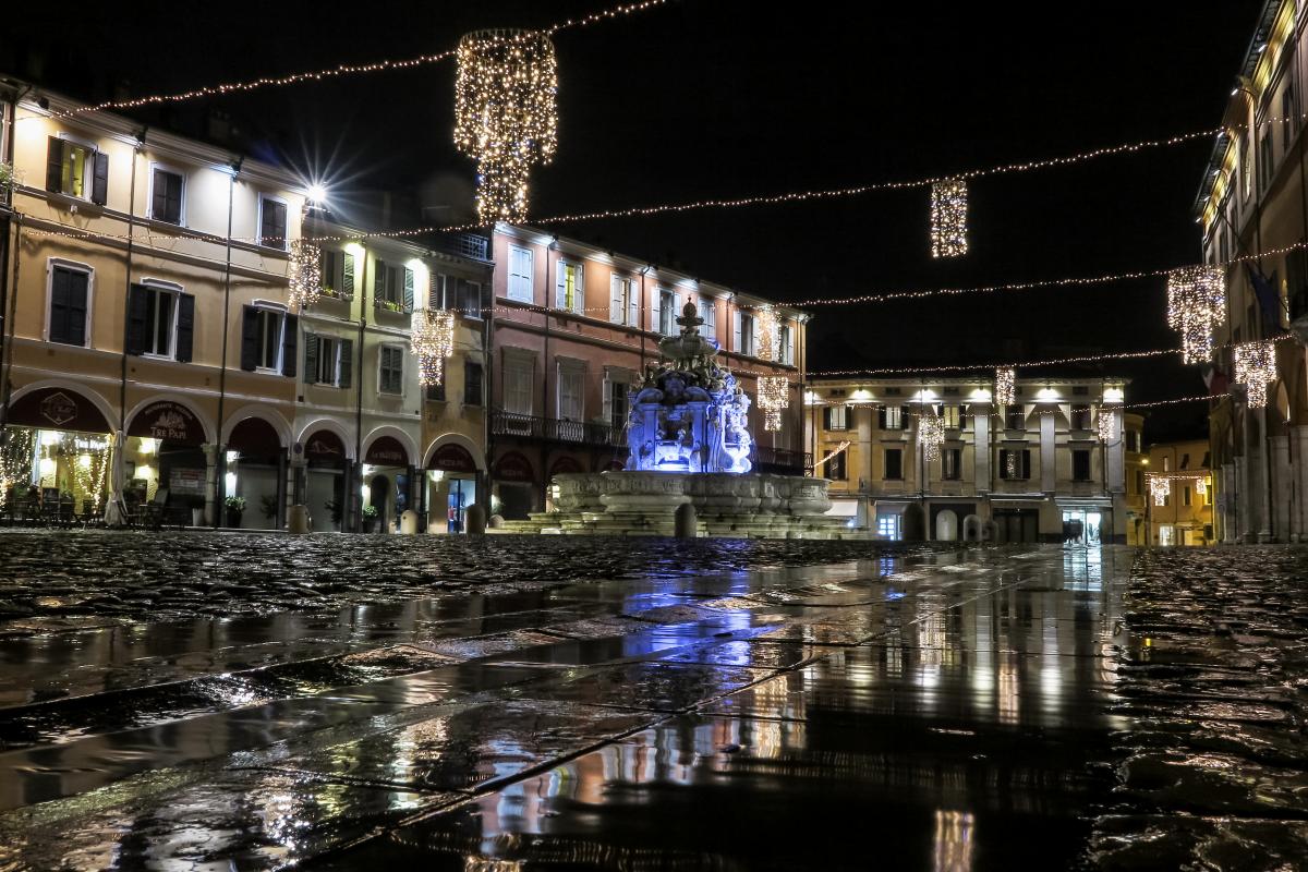 Piazza del Popolo nel periodo natalizio - 2 - Pierpaoloturchi