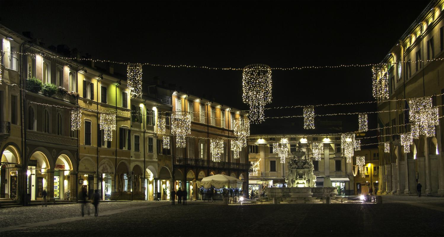 Piazza del Popolo - periodo natalizio 4 - Pierpaoloturchi