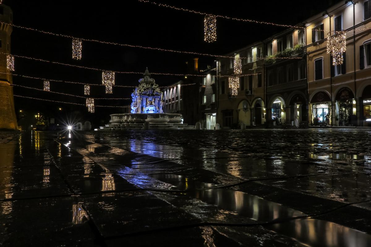 Piazza del Popolo nel periodo natalizio - 3 - Pierpaoloturchi