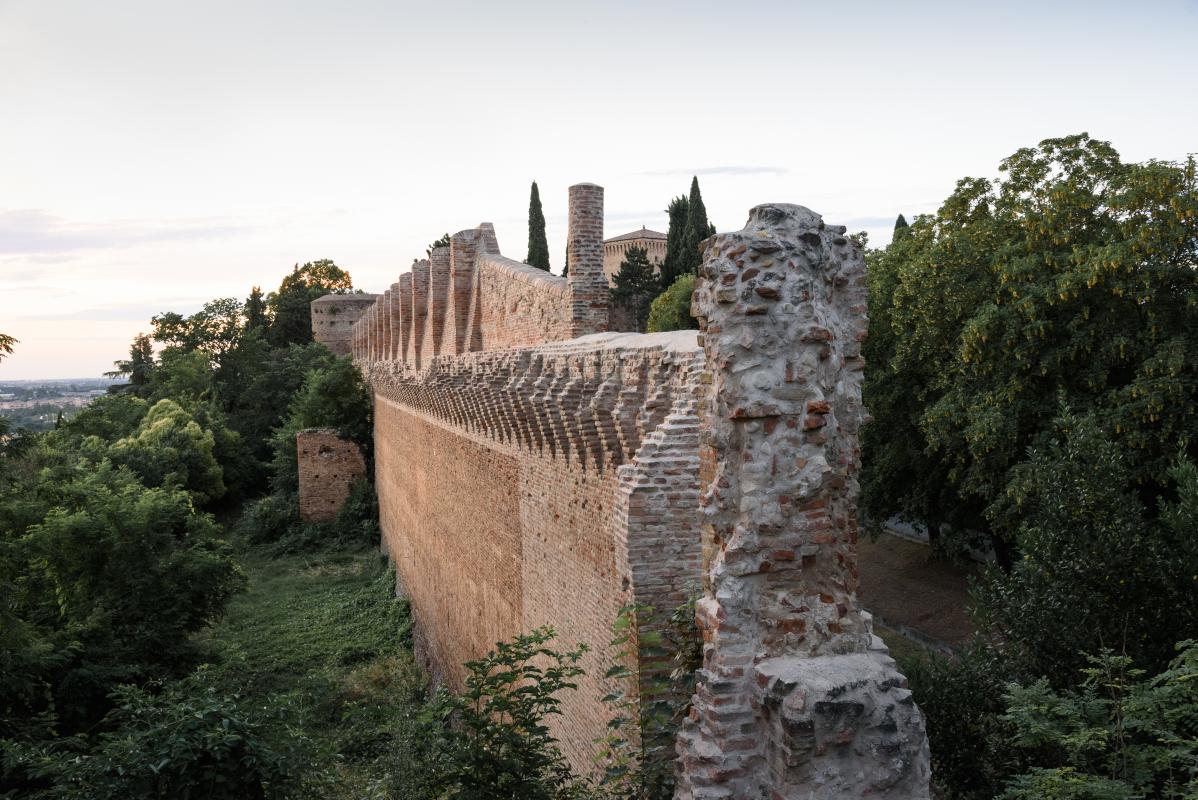 Mura della Rocca Malatestiana 1 - Vinc.54