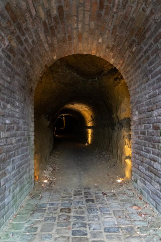 Ingresso tunnel anti-aereo sotto al Castello Malatestiano di Longiano - Matteo Panzavolta