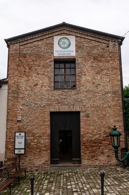 Facciata Museo della Ghisa ex Santa Maria delle Lacrime - Matteo Panzavolta