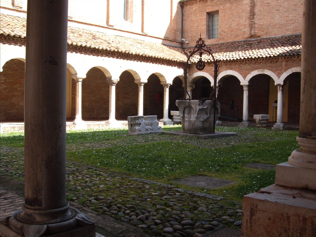 Museo Cattedrale chiostro 011 - Ilenia Atzori