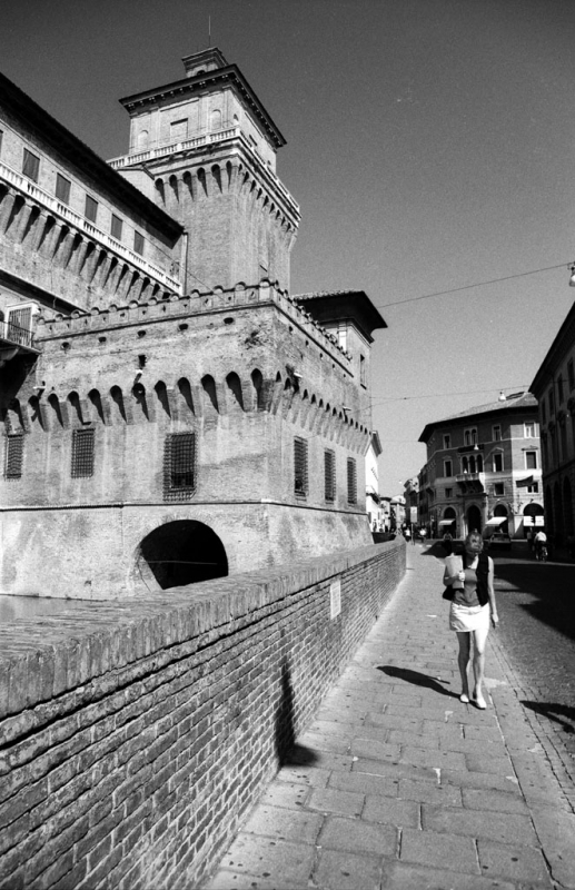 Ferrara - Castello Estense 01 - Emanuele Schembri